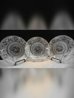 Vintafe Indiana Clear Glass Tiara 8" Luncheon Plate Set of 3